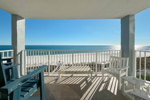 Unclassified image, 5 of 49, button