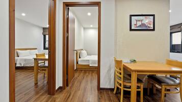 Luxury Apartment, City View | Living area