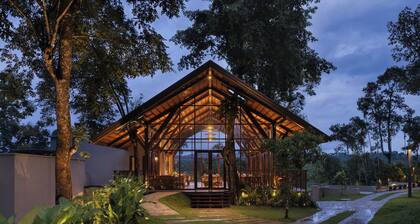 Sterling Lontano Waterfront Wayanad