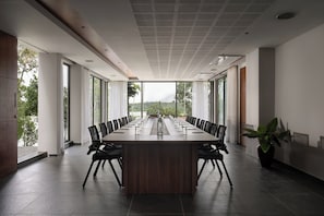 Meeting facility - Sterling Lontano Waterfront Wayanad (Sulthan Bathery)