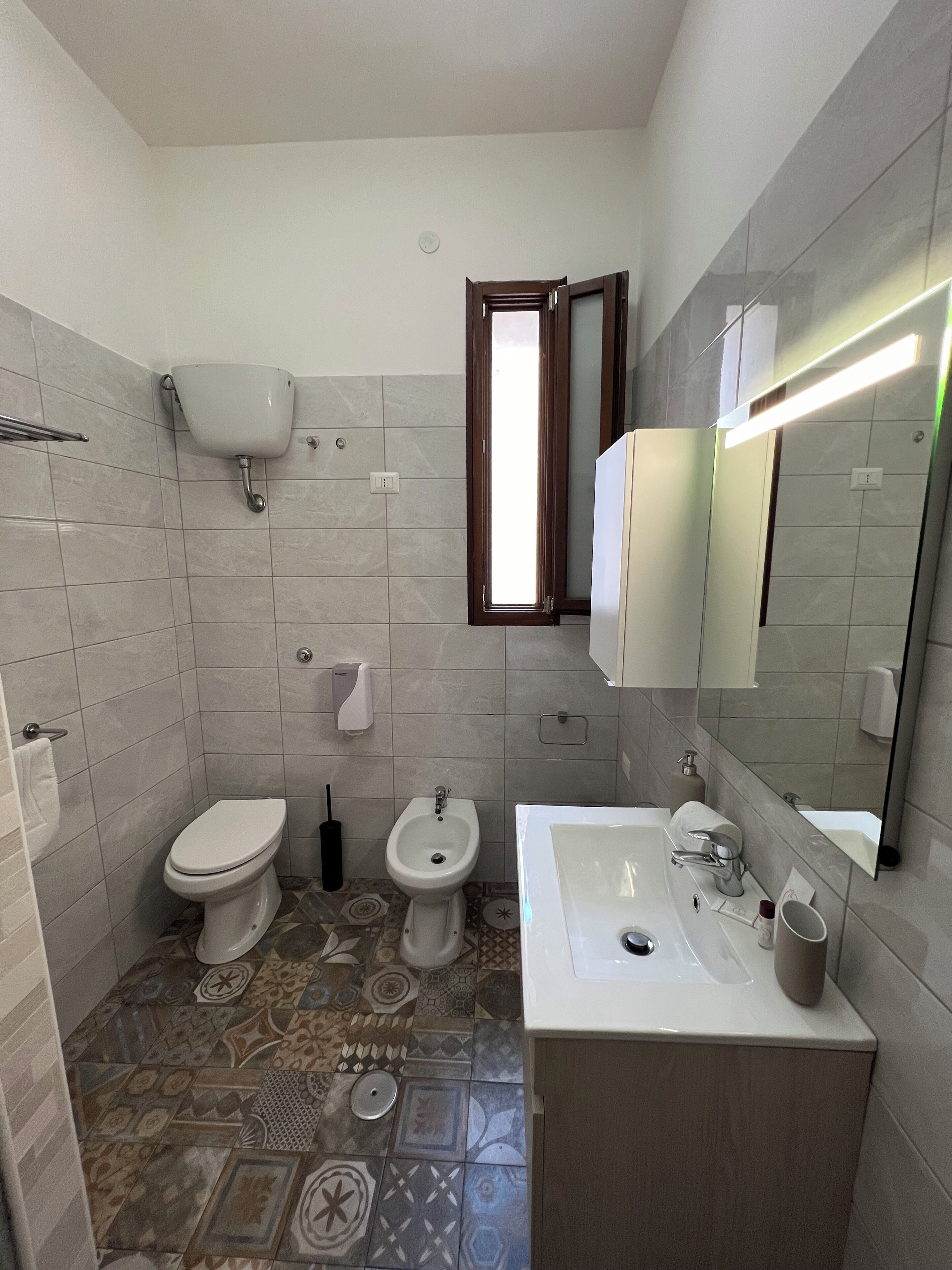 Photo - Napoli Central Gate