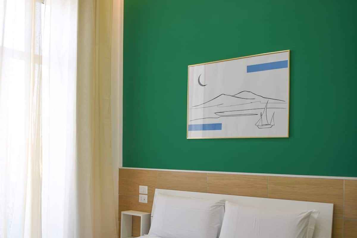 Matrimoniale Piccola Con Balcone | In-room safe, free WiFi, bed sheets