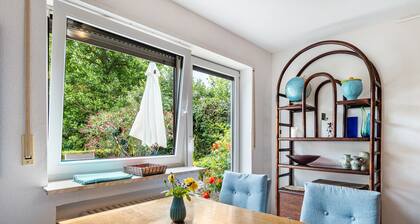 Ferienwohnung 'Fewo-loh4-sinsheim' mit Privatterrasse, Gemeinschaftsgarten und Wi-Fi