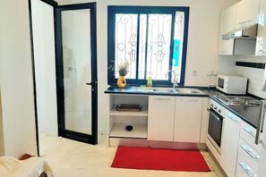 Private kitchen - Luxury and comfort in the heart of La Marsa Plage (Site archéologique de Carthage)