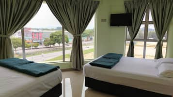 Superior Quadruple Room | 1 bilik tidur, Wi-fi percuma, cadar katil