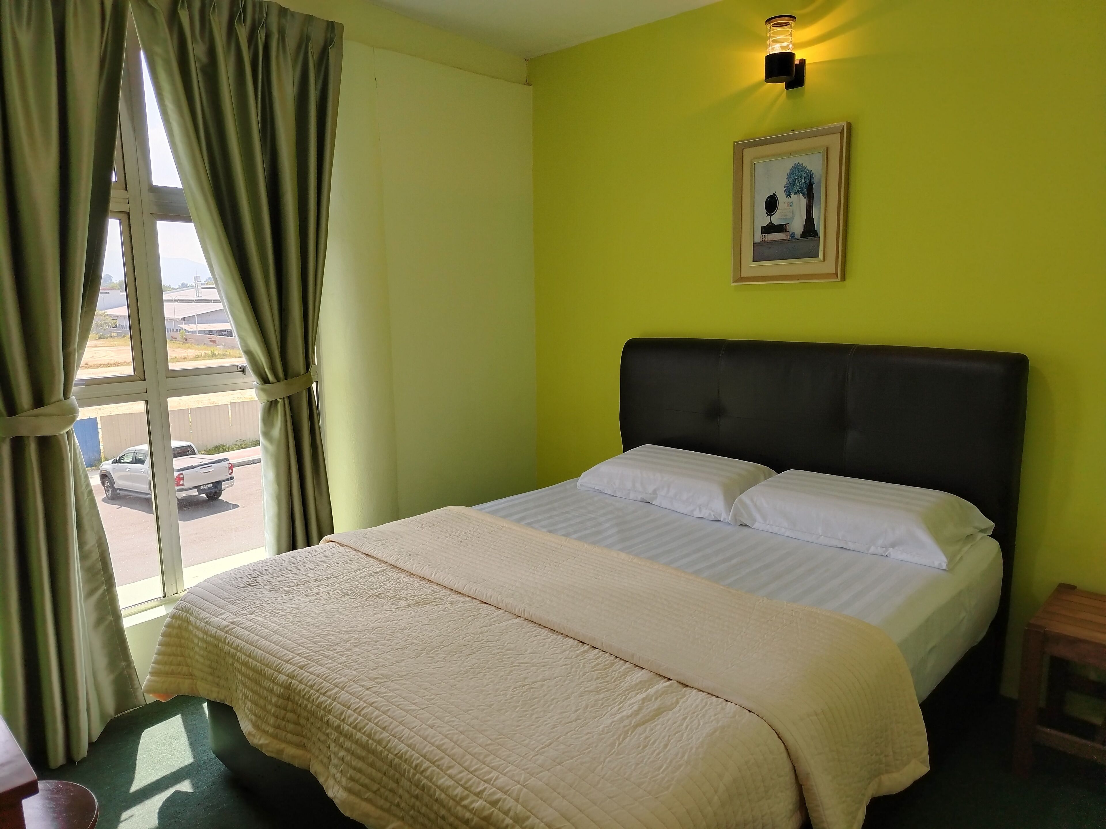 Dobbeltrom – standard | Wi-fi (inkludert) og sengetøy