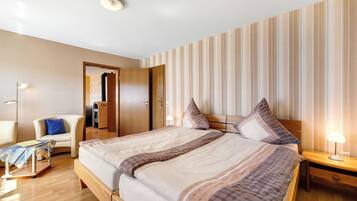 1 soverom, strykejern/-brett, wi-fi (inkludert) og sengetøy