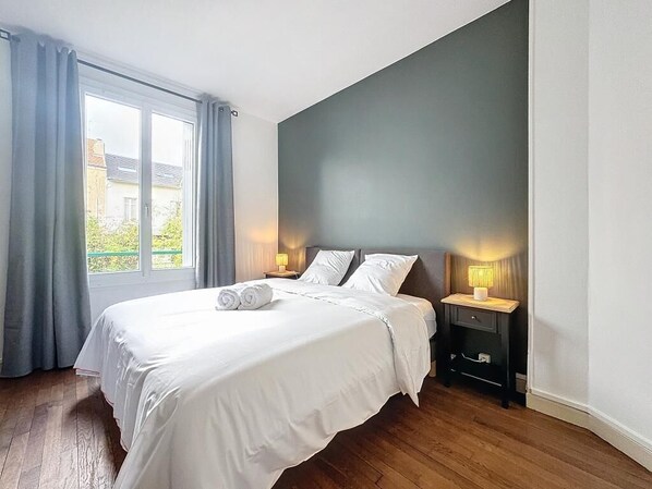 1 bedroom, iron/ironing board, travel cot, free WiFi