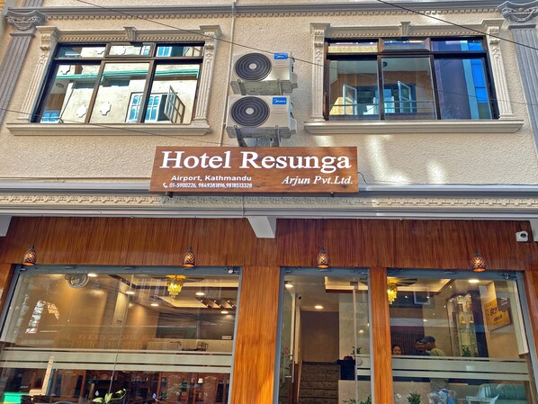 Voorkant van accommodatie