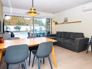 House | Interior - 4 Person Holiday Home in Glesborg (Glesborg)
