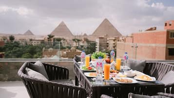 Desayuno buffet incluido todos los días