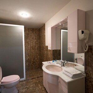Bathroom - Rosemary Inn (Baku)