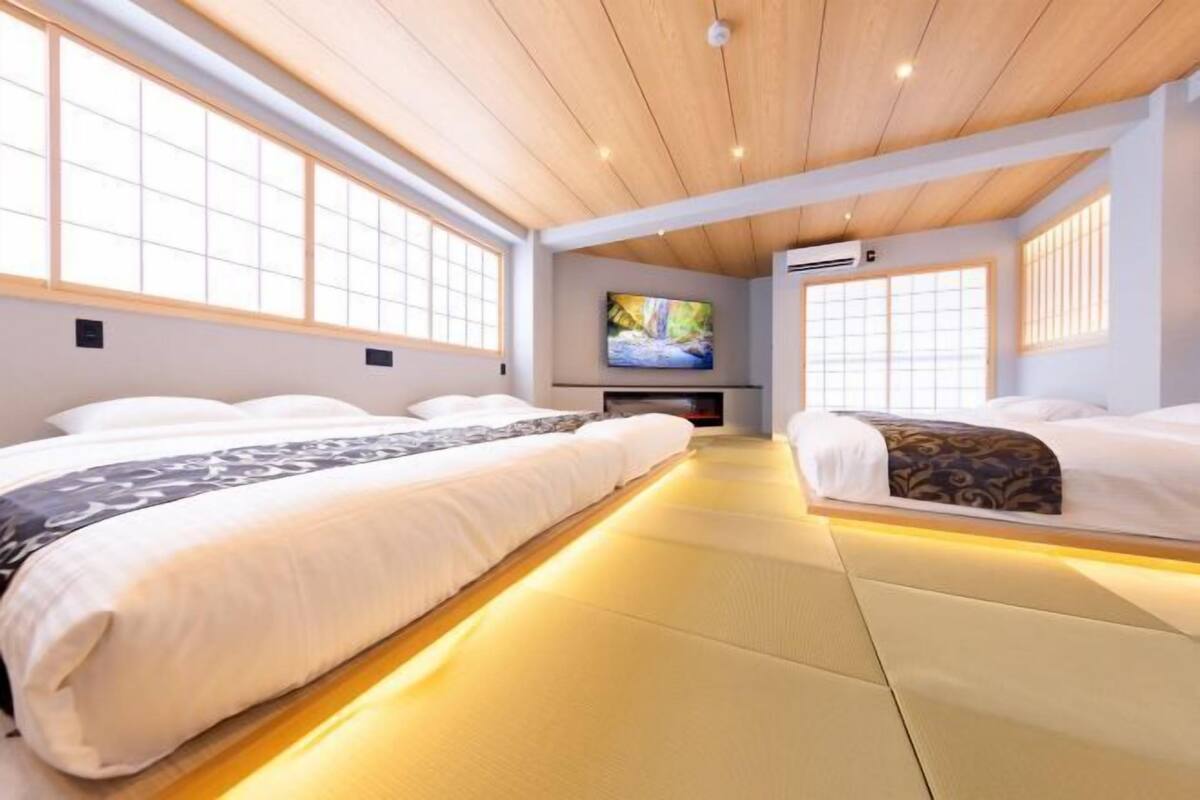 1 bedroom, free WiFi, bed sheets