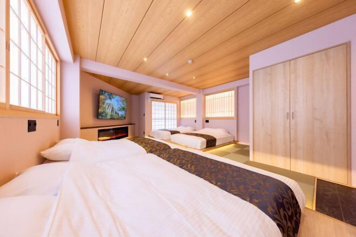 1 bedroom, free WiFi, bed sheets