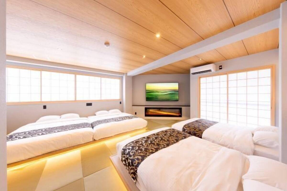 1 bedroom, free WiFi, bed sheets