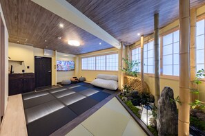 Japanese-style Suite, Multiple Beds, Kitchen | Free WiFi, bed sheets