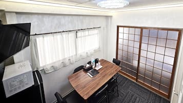 Familjerum - icke-rökare | Vardagsrum | Platt-tv