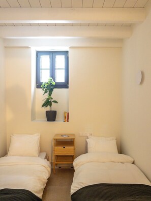 2 camere, una cassaforte in camera, ferro/asse da stiro