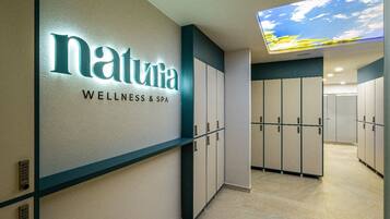 Sauna, hot tub, steam room, body treatments, deep-tissue massages