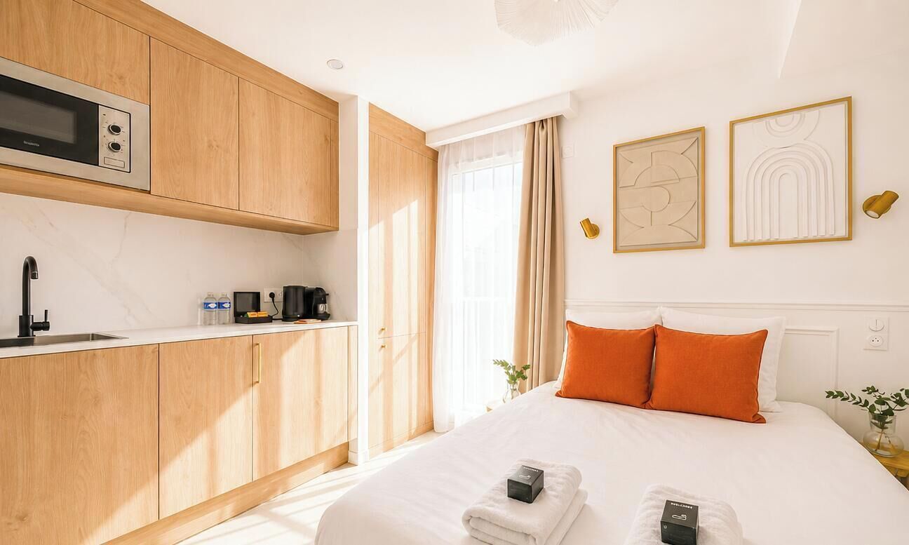 Luxury Double Room, 1 Double Bed, Kitchen | Egyptian cotton sheets, premium bedding, Select Comfort beds