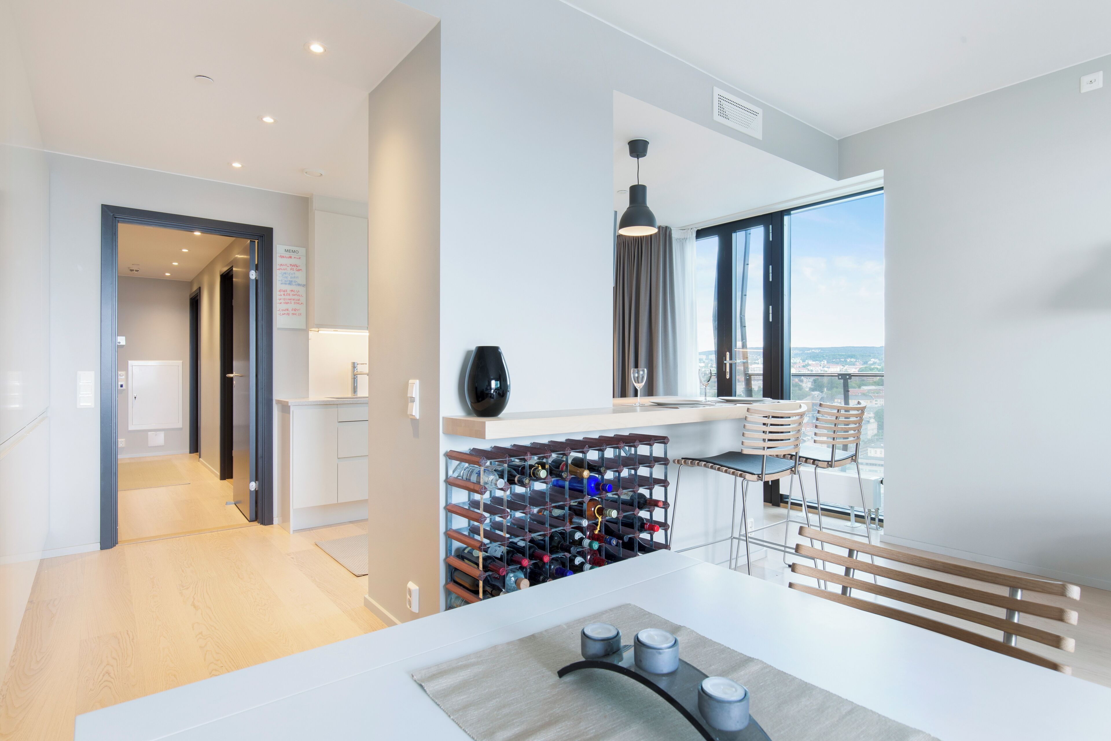 Luxury Apartment, Ocean View | 2 bedrooms, blackout curtains, iron/ironing board, free WiFi
