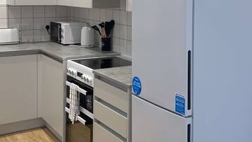 Apartment, 1 Bedroom, Accessible, Smoking | Interior