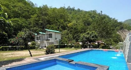 Aspen Adventures Camp by Aspen