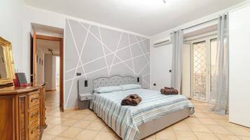 1 camera, ferro/asse da stiro, culla da viaggio, Wi-Fi gratuito