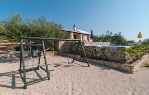 Children's play area - outdoor