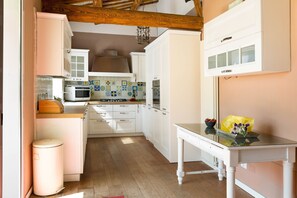 Villa | 6 Schlafzimmer