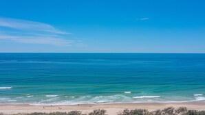 Una playa cerca