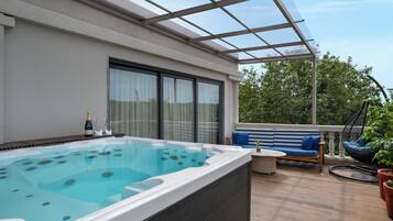 Luxury Suite with Balcony , Bathtub and Private Jacuzzi | Balcony view