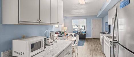 Mikrobølgeovn, ovn, kogeplade, opvaskemaskine