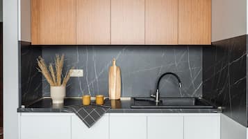 Fridge, microwave, stovetop, electric kettle