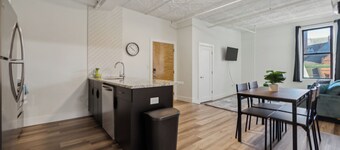 Washington Lofts 303 Spacious 1 Bedroom 1 Bath