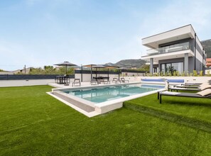 Villa (Five Bedroom Villa with Pool) | Exterior - Moonlit Mirage Villa With Pool, Gym and Sauna (Kastela)