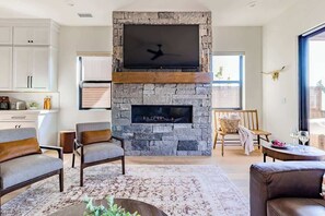 TV, fireplace, offices