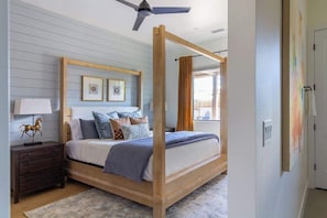 4 bedrooms, WiFi, bed sheets