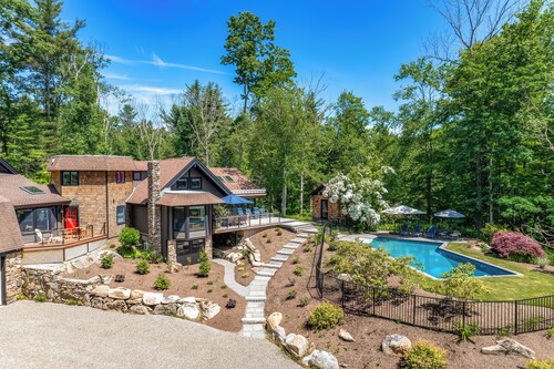Berkshires Estate w/ Heated Pool by Evergreen Home