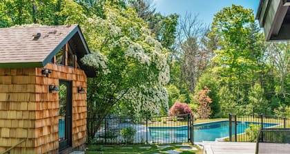 Berkshires Estate w/ Heated Pool by Evergreen Home
