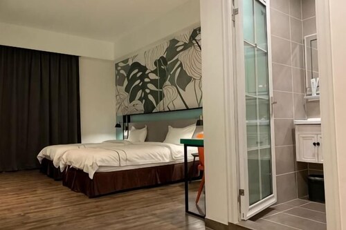 K Hotel