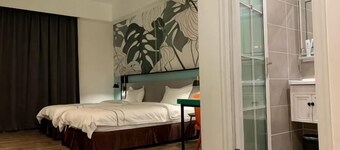 K Hotel