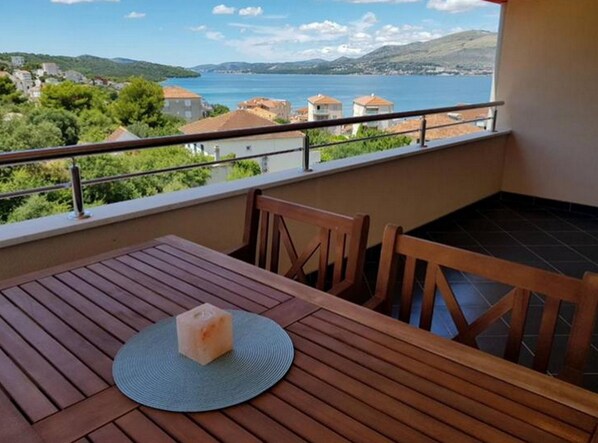 Appartement (Three Bedroom Apartment) | Balcon