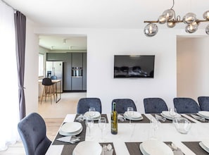 Villa (Six Bedroom Villa) | Dining room - Expansive Retreat With Private Pool & Bbq, Near the Beach (Kastela)
