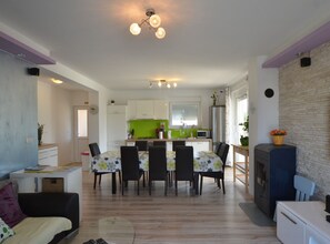 Villa (Four Bedroom Villa with Pool) | Dining room - Exquisite Secluded Villa With Pool (Kanfanar)