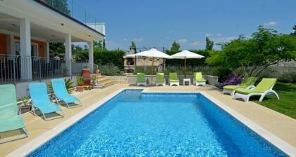 Exquisite Secluded Villa With Pool