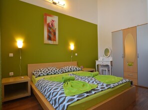 Villa (Four Bedroom Villa with Pool)