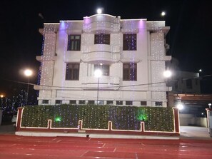 住宿正面