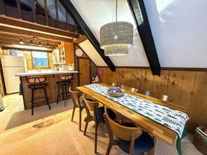 Dining - The Snuggery @ Whitecap ~ Ensuite Sauna *Now with A/C* (Upson)