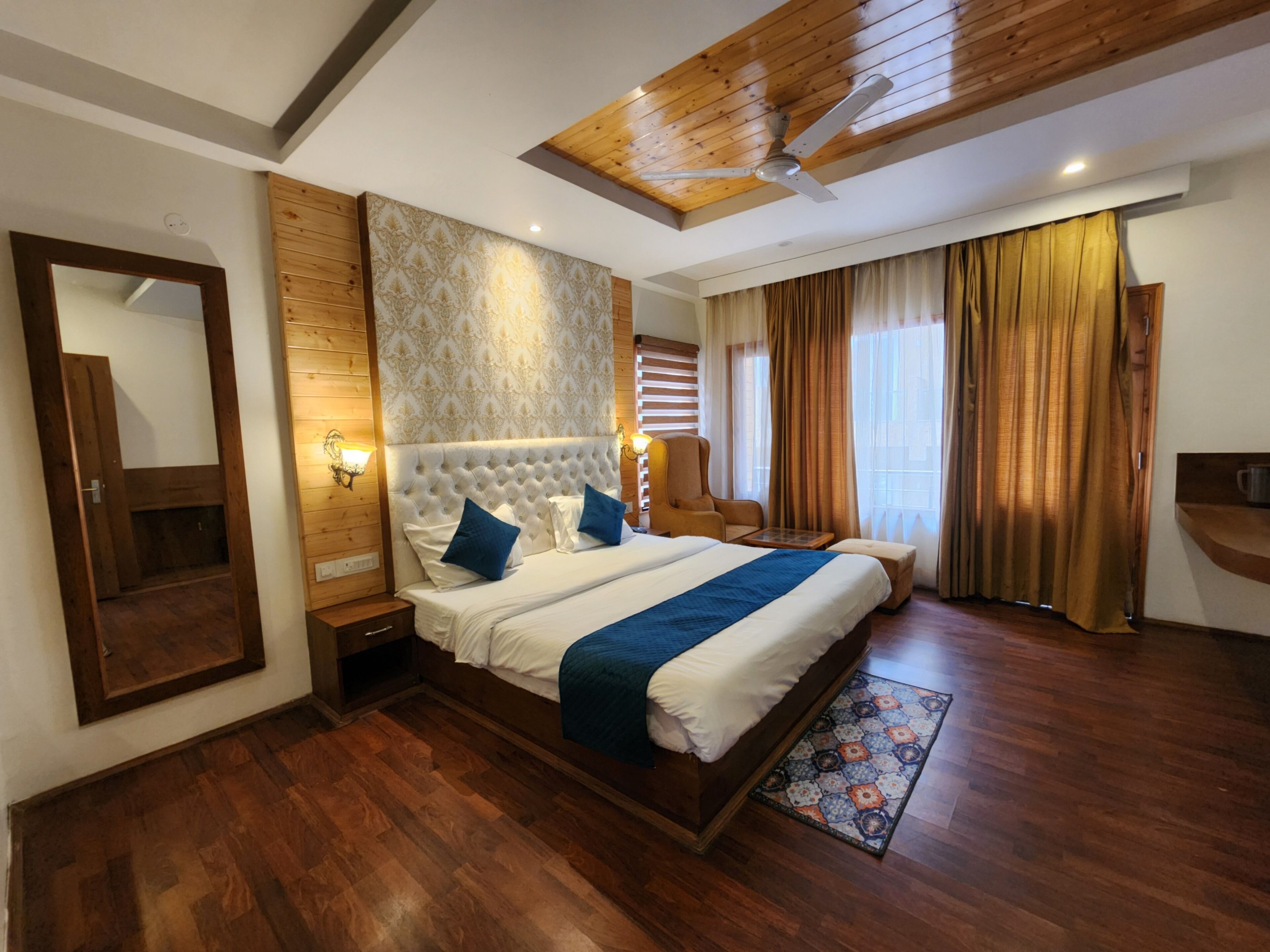 Quarto casal clássico, vista para a montanha | Wi-Fi de cortesia